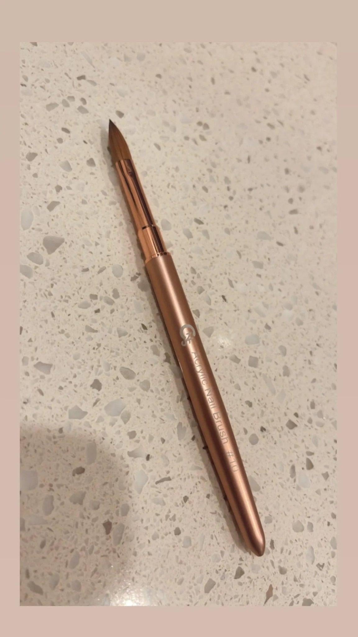 CNS Luxury Acrylic Nail Brush – Size 10 Oval Kolinski Sable Natural Bristles