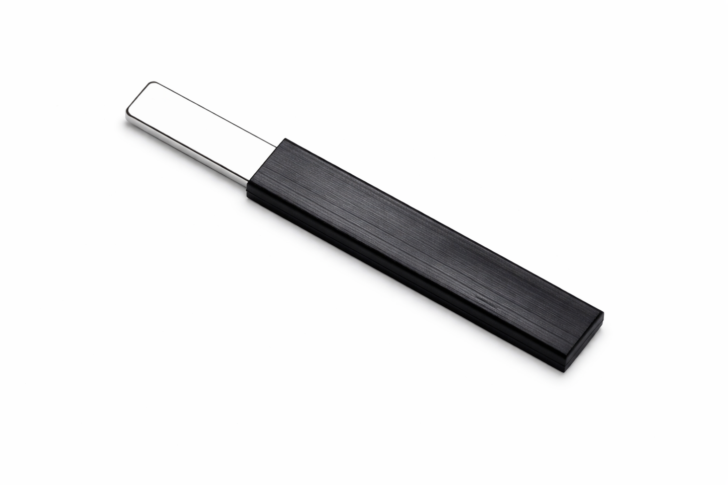 Cat-Eye Magnet Bar with Protective Sleeve