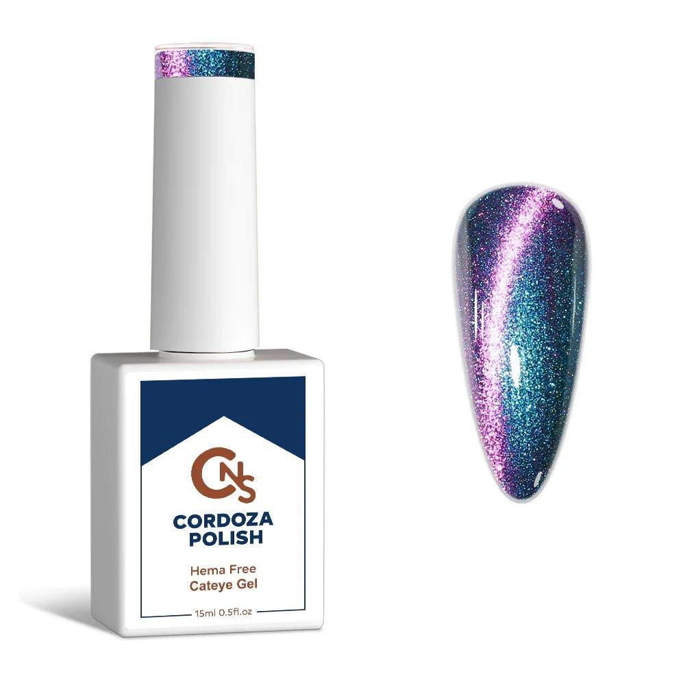 Gus🐂 - CNS Hema Free Cosmic Cateye Gel Polish