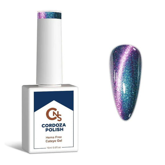 Gus🐂 - CNS Hema Free Cosmic Cateye Gel Polish