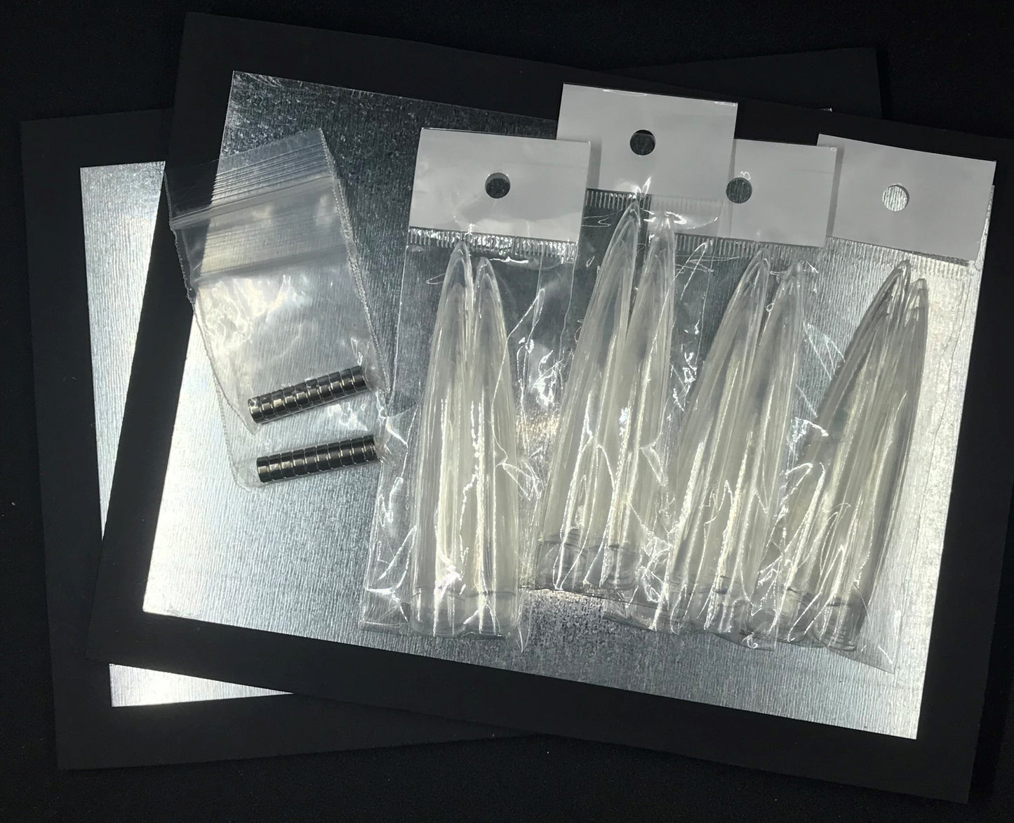 Nail art board, nail art display, magnetic nail art display, magnetic nails, competition nail art board, competition display, competition tips display, boxed nail art display box, boxed tip art display box,